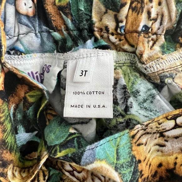 ❤️Boutique Zoo Animal Tunic Top - Picture 3 of 3